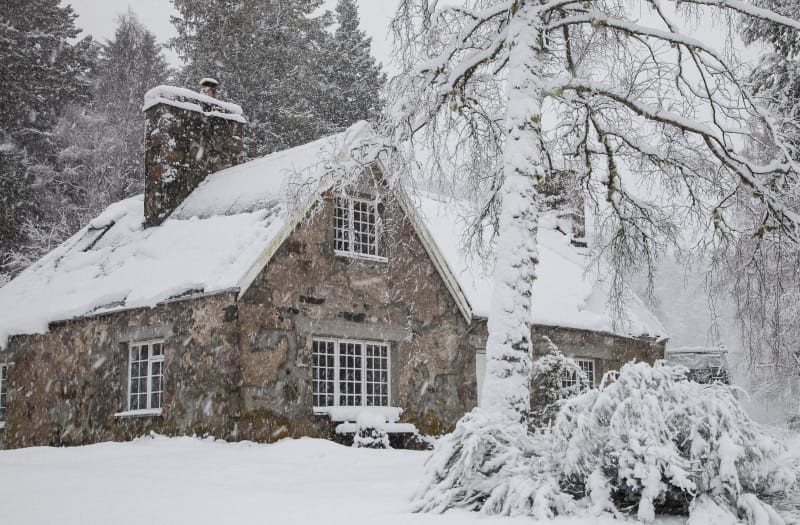 Highland Luxury Cottage | Loch an Eilein Cottage Rothiemurchus