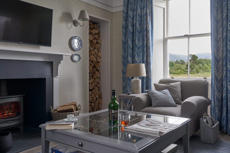 Looking for luxury accommodations in Aviemore? Meet Achnahatnich House - achnahatich garcia 33