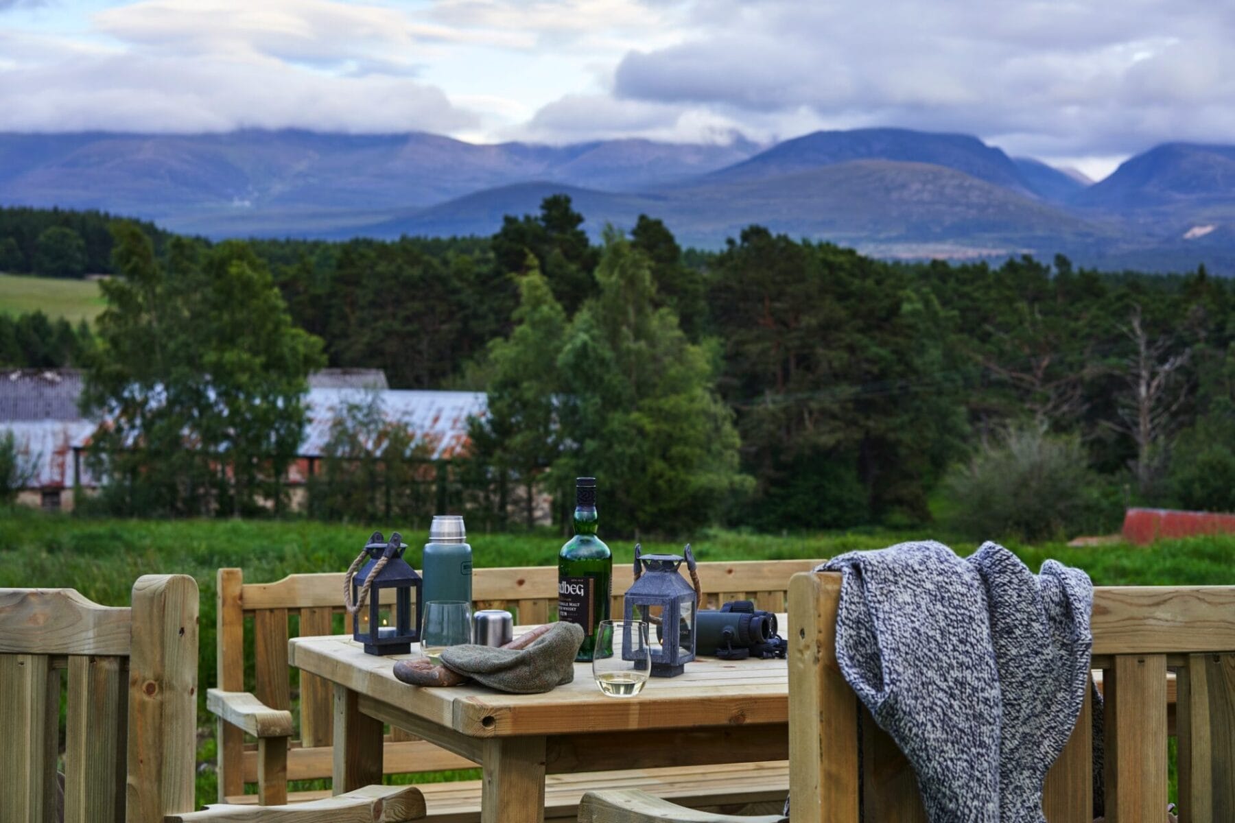 Flexible Arrival Days - Highland Cottages - achnahatich house 19