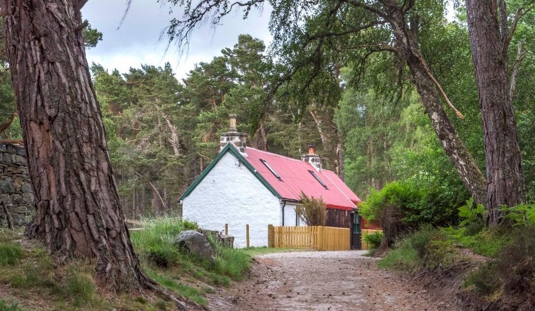 romantic cottages aviemore