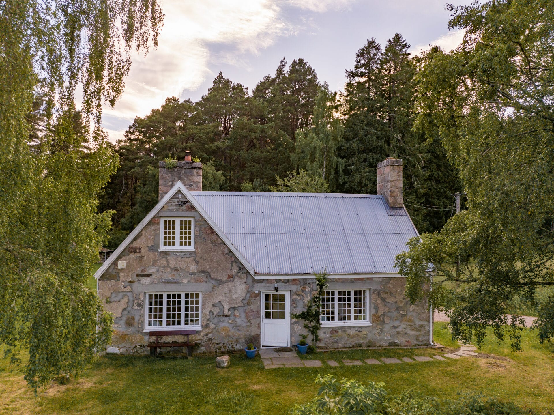 Highland Luxury Cottage | Loch an Eilein Cottage Rothiemurchus